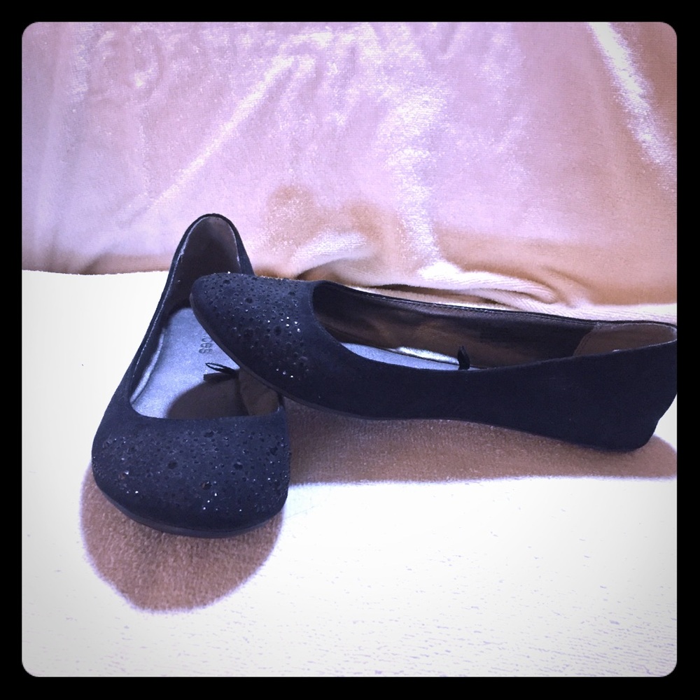 Black Flats